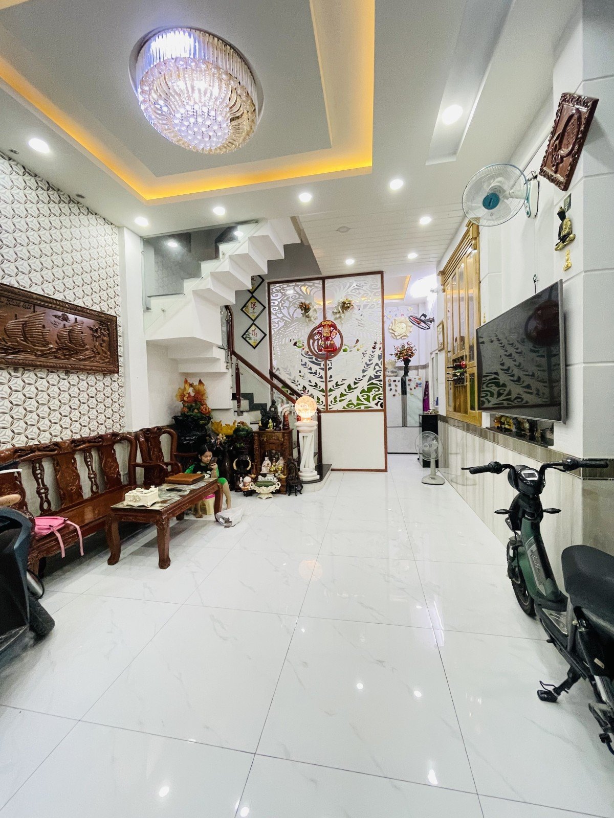 NHÀ 4 TẦNG ĐẸP HẺM XE HƠI - SÁT BỜ KÈ VÀM THUẬT - CHỈ VIỆC Ở NGAY