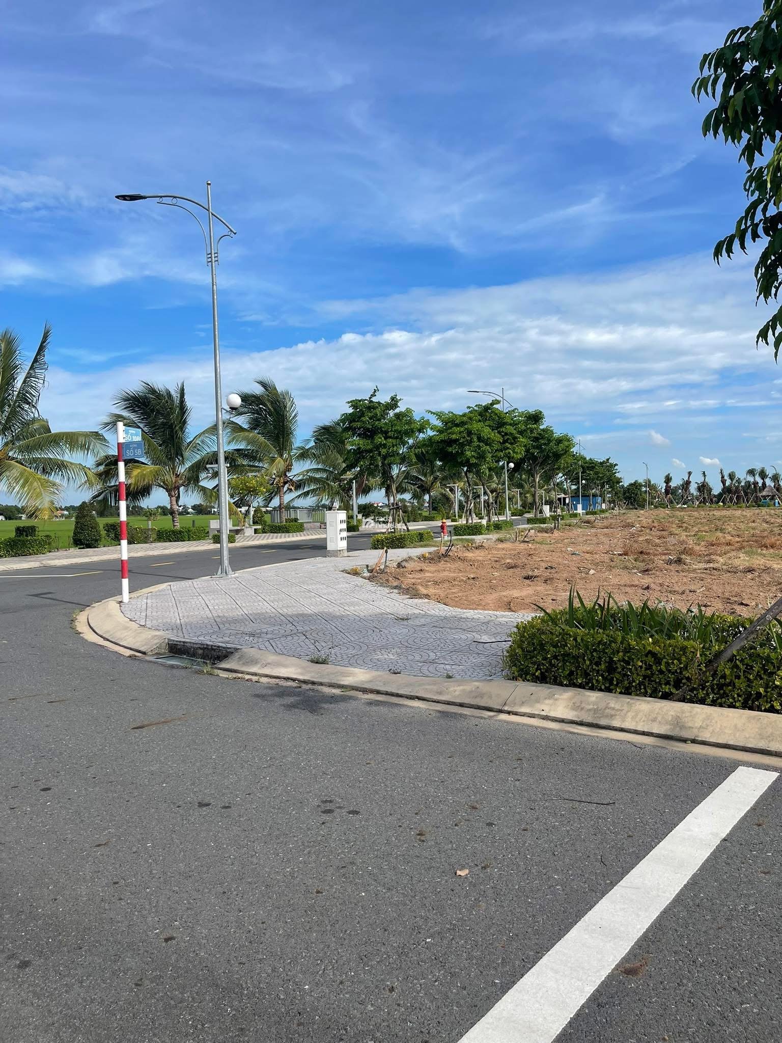 BÁN ĐẤT NỀN ĐẸP PHƯỜNG 6 TRUNG TÂM TP. TÂN AN, LONG AN 110m2 GIÁ 1 TỶ SHR