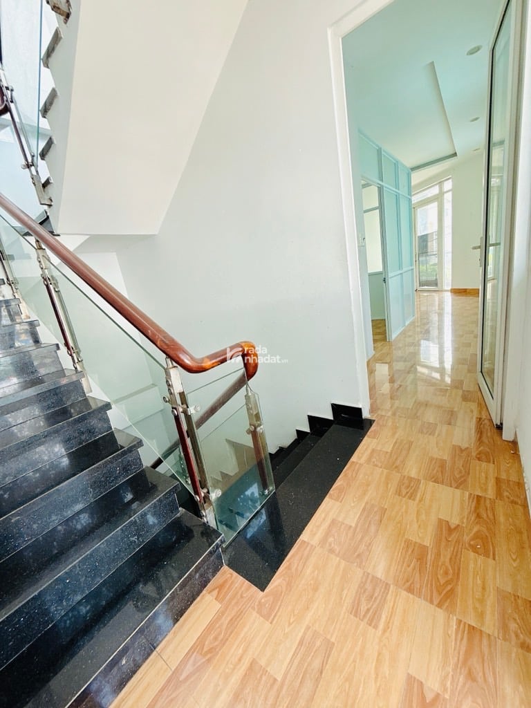 60M2 - 5 TẦNG - GỐC MẶT TIỀN KINH DOANH - 14 TỶ