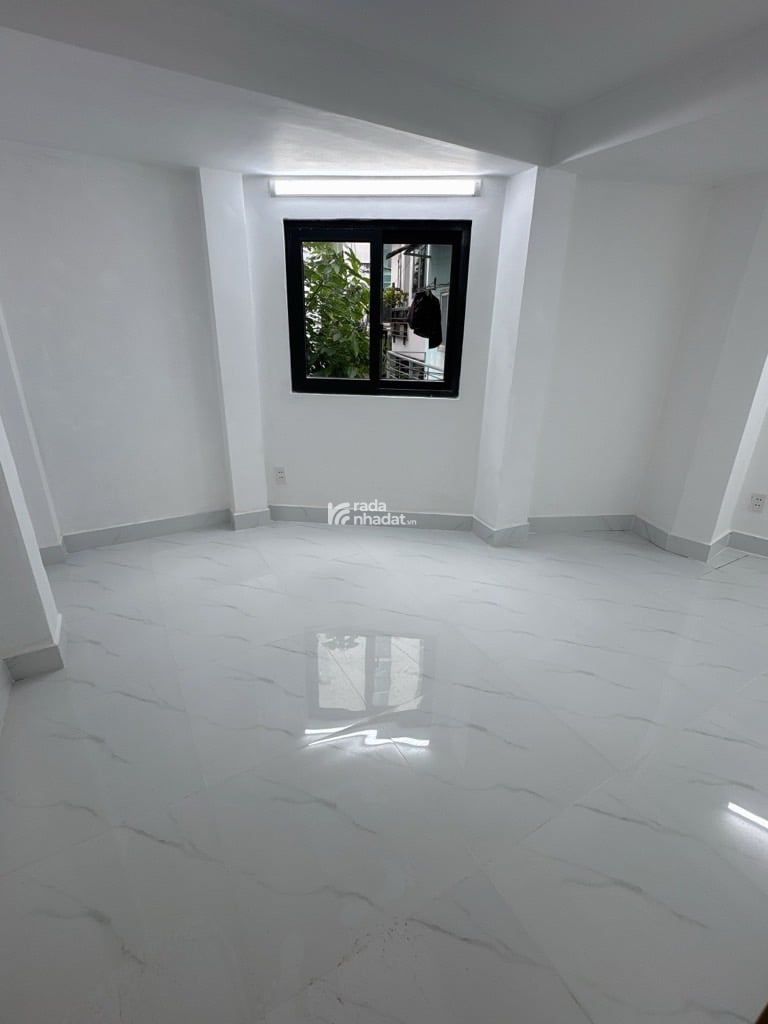 HẺM XE HƠI SÁT NHÀ, HOÀNG DIỆU, PHÚ NHUẬN, 51M2 CÓ KC Ở NGAY. GIẢM 350TR CHỈ 8T TL 