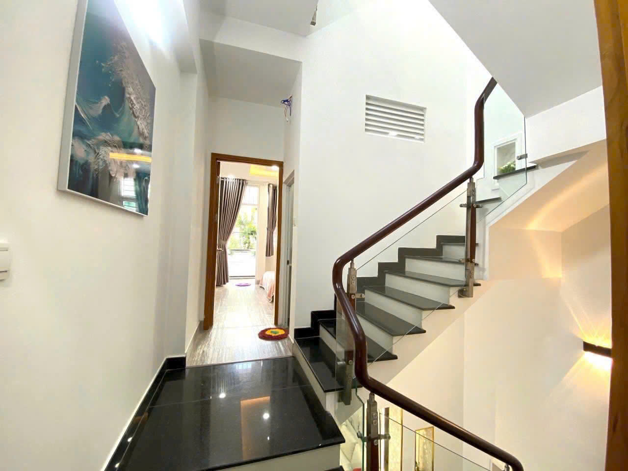 Cần tiền bán gấp nhà đường Bùi Quang Là, Gò Vấp, 56m2, hẻm xe hơi thông, SHR giá 3 tỷ 210 TL