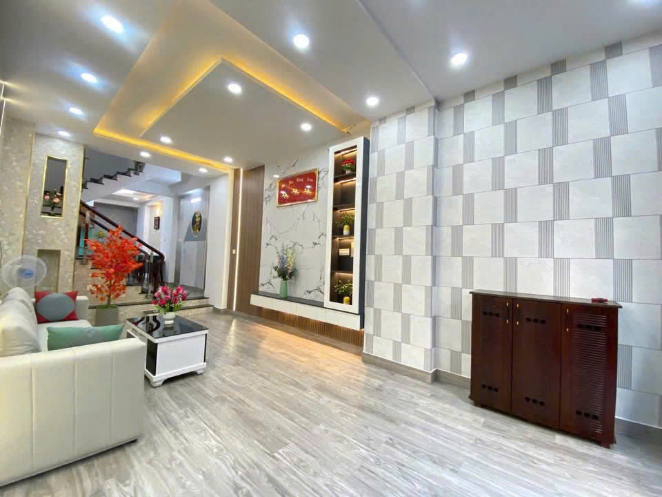 Cần tiền bán gấp nhà đường Bùi Quang Là, Gò Vấp, 56m2, hẻm xe hơi thông, SHR giá 3 tỷ 210 TL