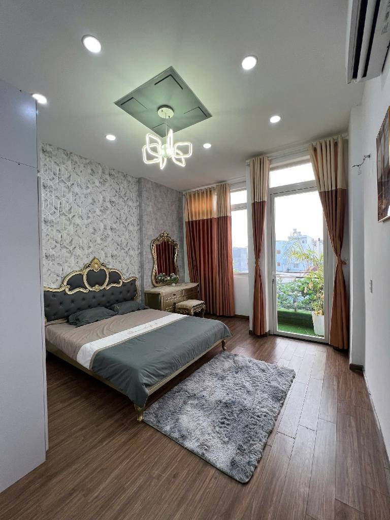 NHÀ 4 TẦNG ĐẸP - 56M2 - HẺM THÔNG Ô TÔ LẠC LONG QUÂN - GIÁP QUẬN 10 