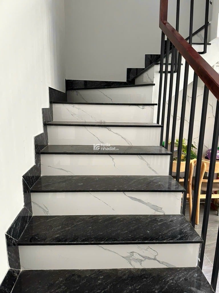 101.3m2 - Giá 13.5 tỷ - Ngang 5m - HXH 30 Lâm Văn Bền cư xá Ngân Hàng