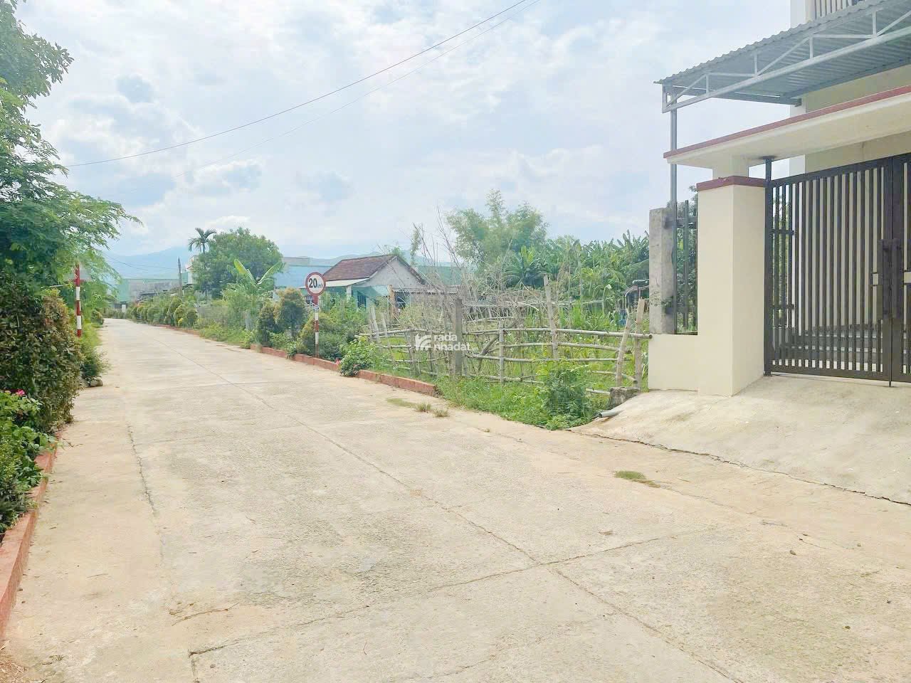 LÔ ĐẤT DIỆN TÍCH 225M2 NGAY SAU SÁT CHỢ ĐẠI HIỆP