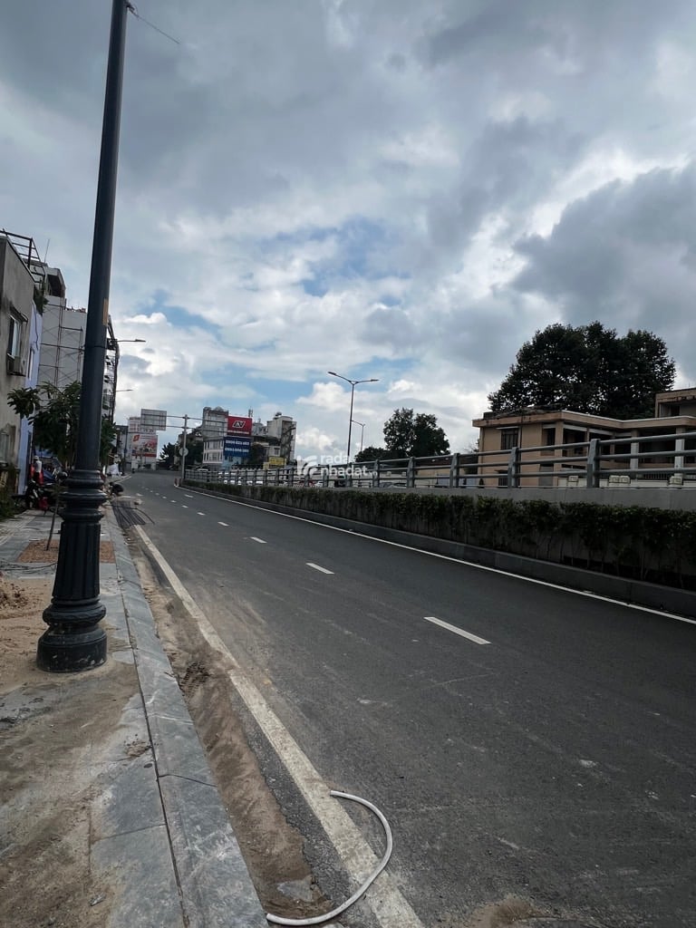 BÁN ĐẤT MẶT TIỀN TRẦN QUỐC HOÀN – QUẬN TÂN BÌNH