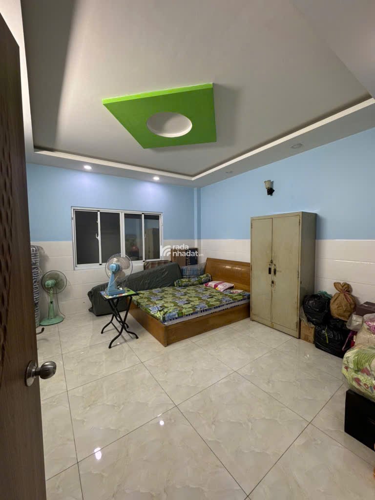 ĐƯỜNG 702 HỒNG BÀNG,QUẬN 11,NGAY CẦU VƯỢT CÂY GÕ (4,2m x 15m x4 TẦNG) 8,9 TỶ