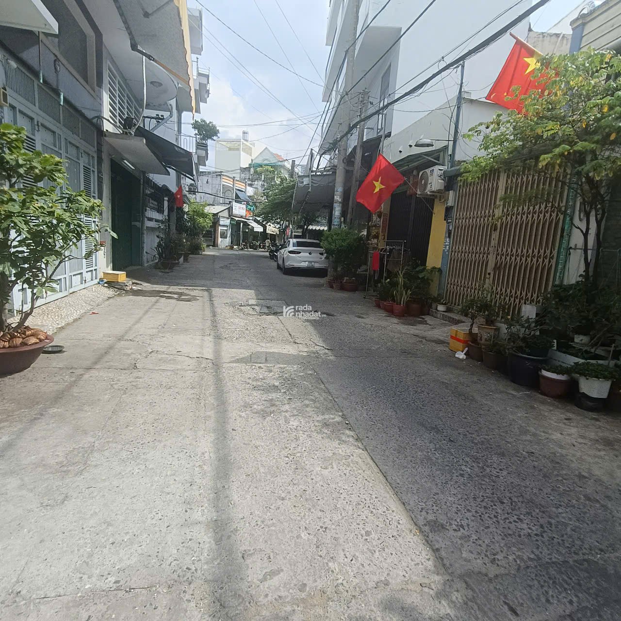 ĐƯỜNG 702 HỒNG BÀNG,QUẬN 11,NGAY CẦU VƯỢT CÂY GÕ (4,2m x 15m x4 TẦNG) 8,9 TỶ