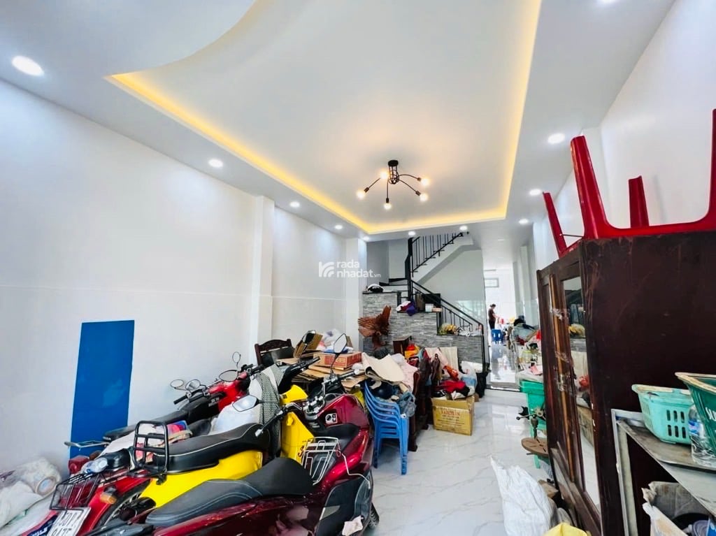 TÂN PHÚ - HẺM KINH DOANH 2 XE TẢI TRÁNH - 70M2 (4x17.5) - A4 - 3 TẦNG MỚI - 4 PN, 4 WC - TẶNG NỘI T