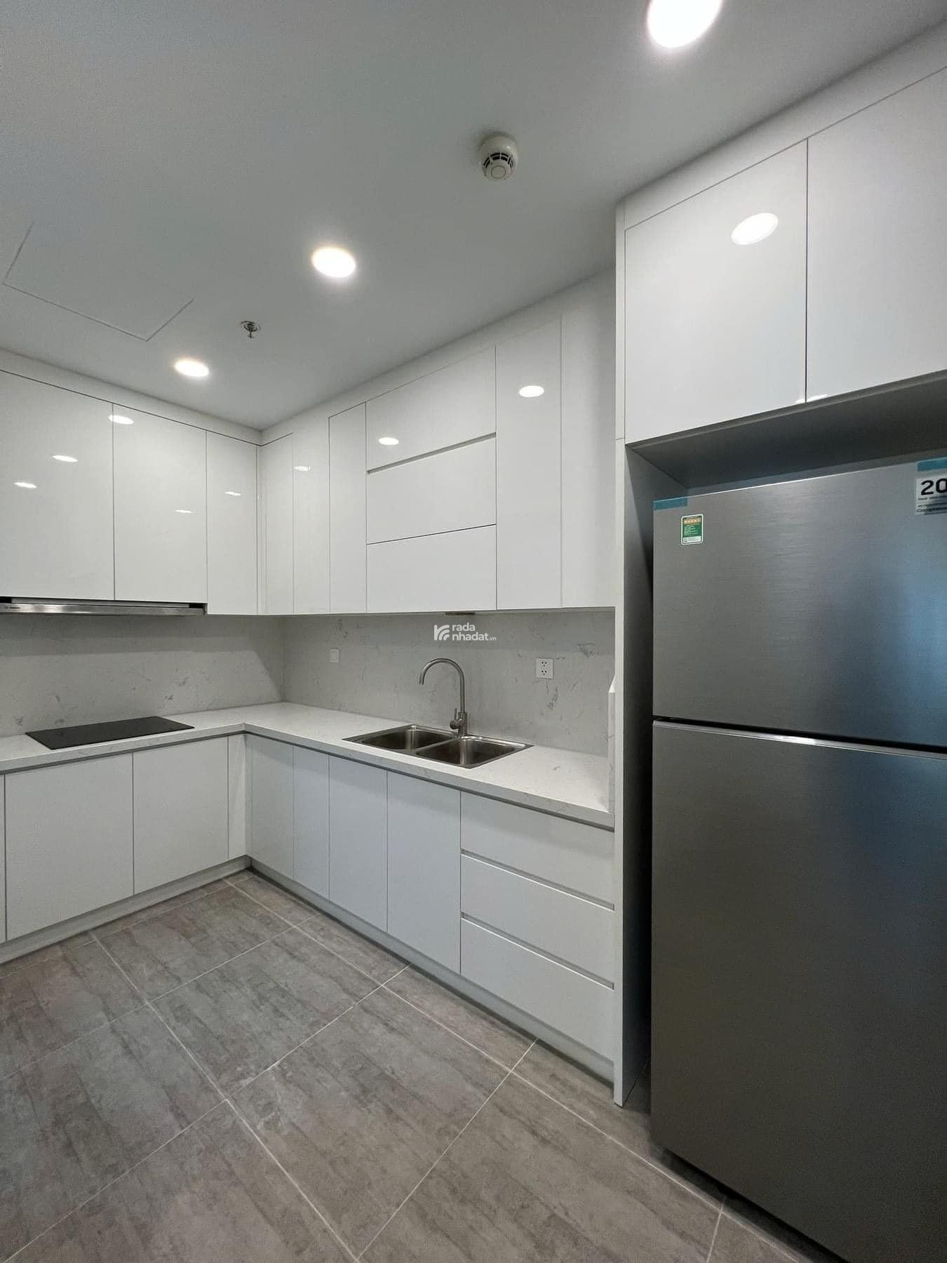 Cho thuê căn hỘ 2PN2WC full nội thất cao cấp CC Dream Center Home giá 12,5tr/tháng