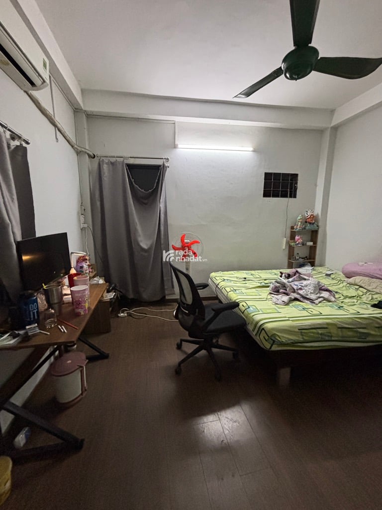 MẶT TIỀN KINH DOANH ĐA NGÀNH - 66M2 - 4 TẦNG BTCT - NGAY CC HUỲNH VĂN CHÍNH - SÁT CHỢ 