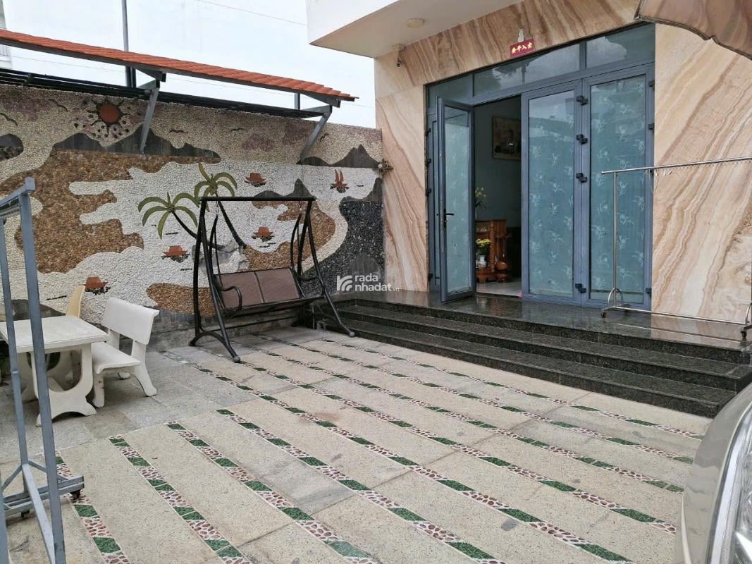 Bán nhà MT đường 33 Khu Đông Thủ Thiêm - 192m2 (8x24) 4 tầng giá chỉ 28ty