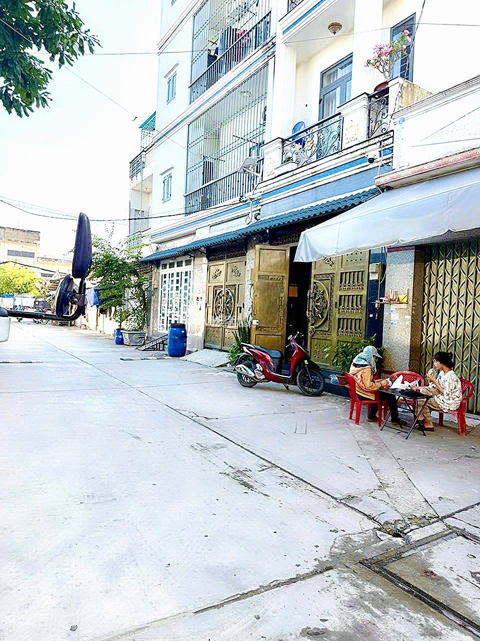 Bán nhà gần hương lộ 3 bình hưng hoà