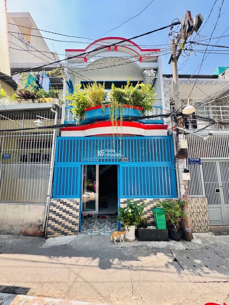 HẺM XE HƠI 373 LÝ THƯỜNG KIỆT, TÂN BÌNH, 50M2 CÓ KC Ở NGAY. GIẢM 350TR CHỈ CÒN 6.6T TL 
