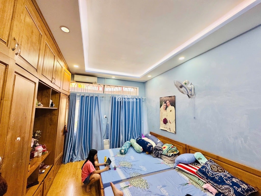 HẺM XE HƠI 373 LÝ THƯỜNG KIỆT, TÂN BÌNH, 50M2 CÓ KC Ở NGAY. GIẢM 350TR CHỈ CÒN 6.6T TL 