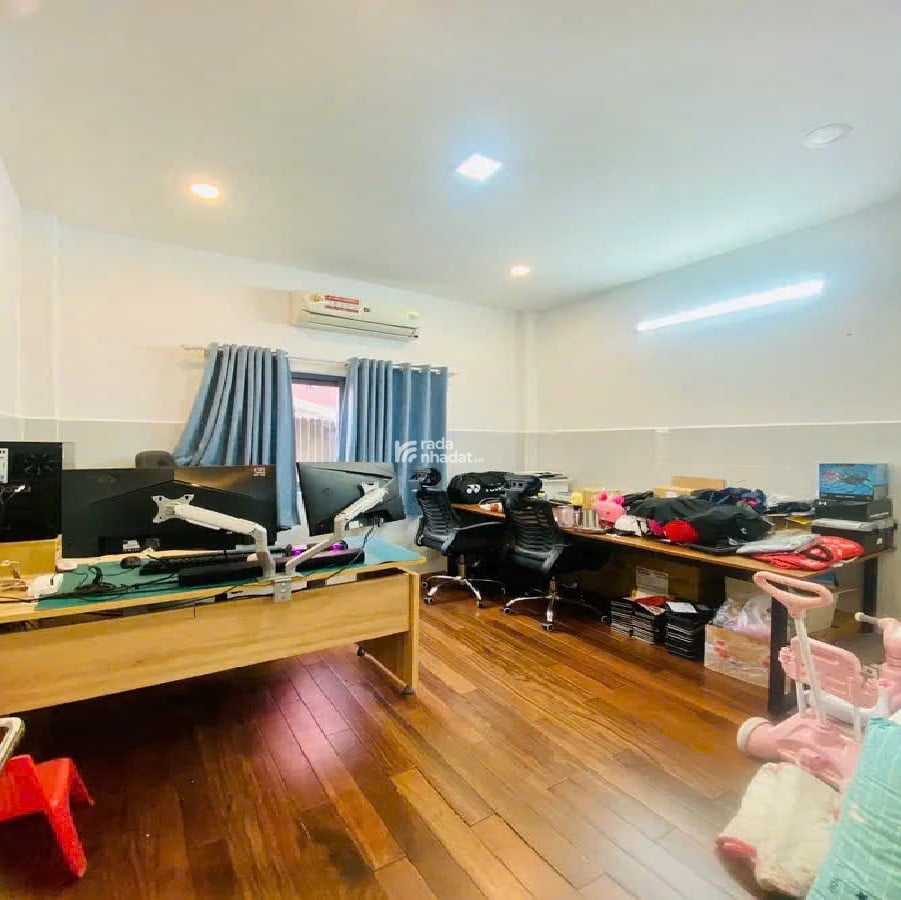 Nhà Quận Phú Nhuận - Hẻm Ô tô Huỳnh Văn Bánh - Sổ vuông 3.5x13.5 m - 4 Tầng - Giá 9.5 tỷ