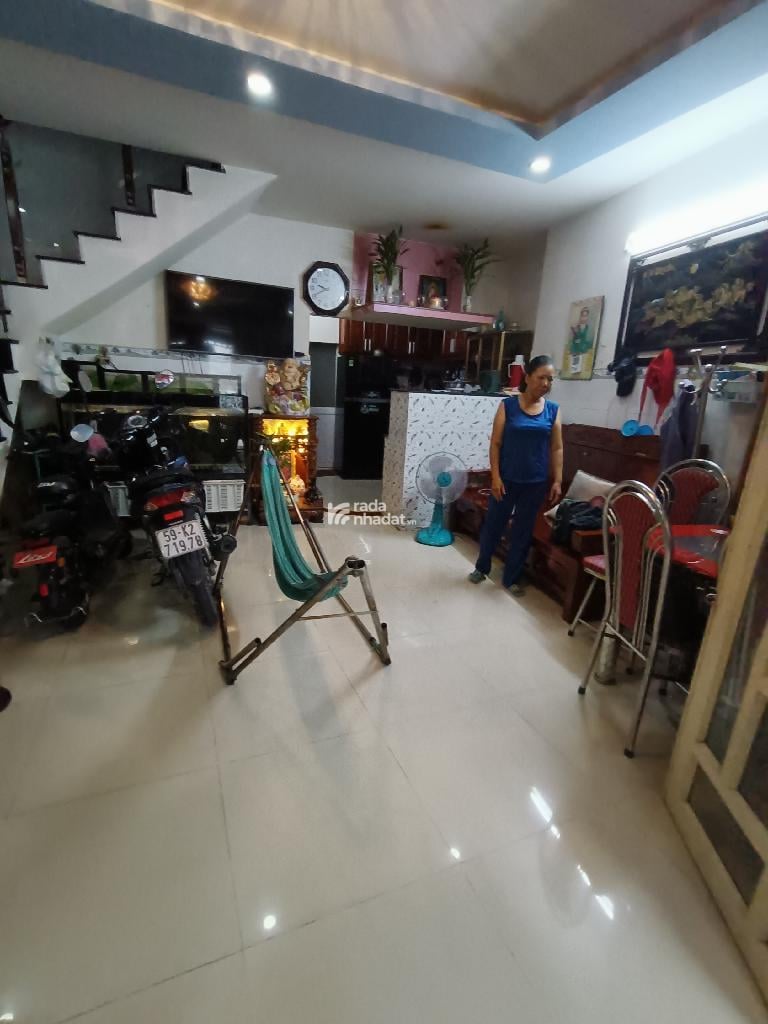 BÁN NHÀ TÂN HOÀ ĐÔNG QUẬN 6 48M2 GIÁ 4.45 TỶ LÔ GÓC 3 PHÒNG NGỦ HẺM THÔNG GẦN CHỢ