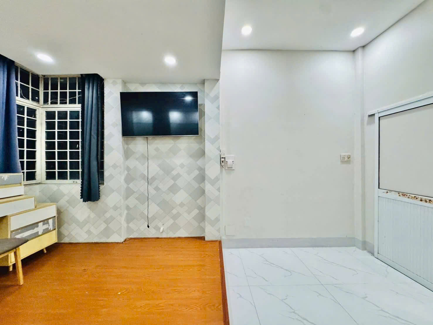 Chủ đi định cư cần bán gấp nhà đẹp Xô Viết Nghệ Tĩnh, Bình Thạnh, 48m2, 2PN 3WC, SHR giá 2 tỷ 850TL