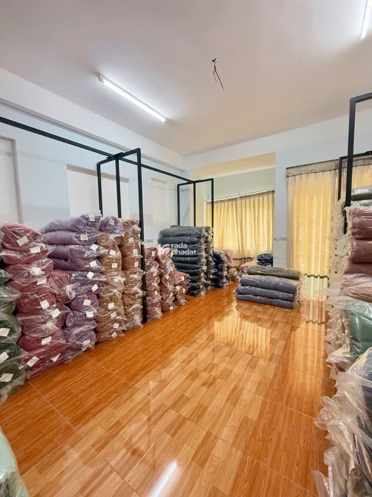 KHU BÀU CÁT - TÂN BÌNH - HẺM NHƯ MẶT TIỀN - KINH DOANH ĐỈNH - GẦN 100 M2 - 3 TẦNG BTCT - SỔ VUÔNG