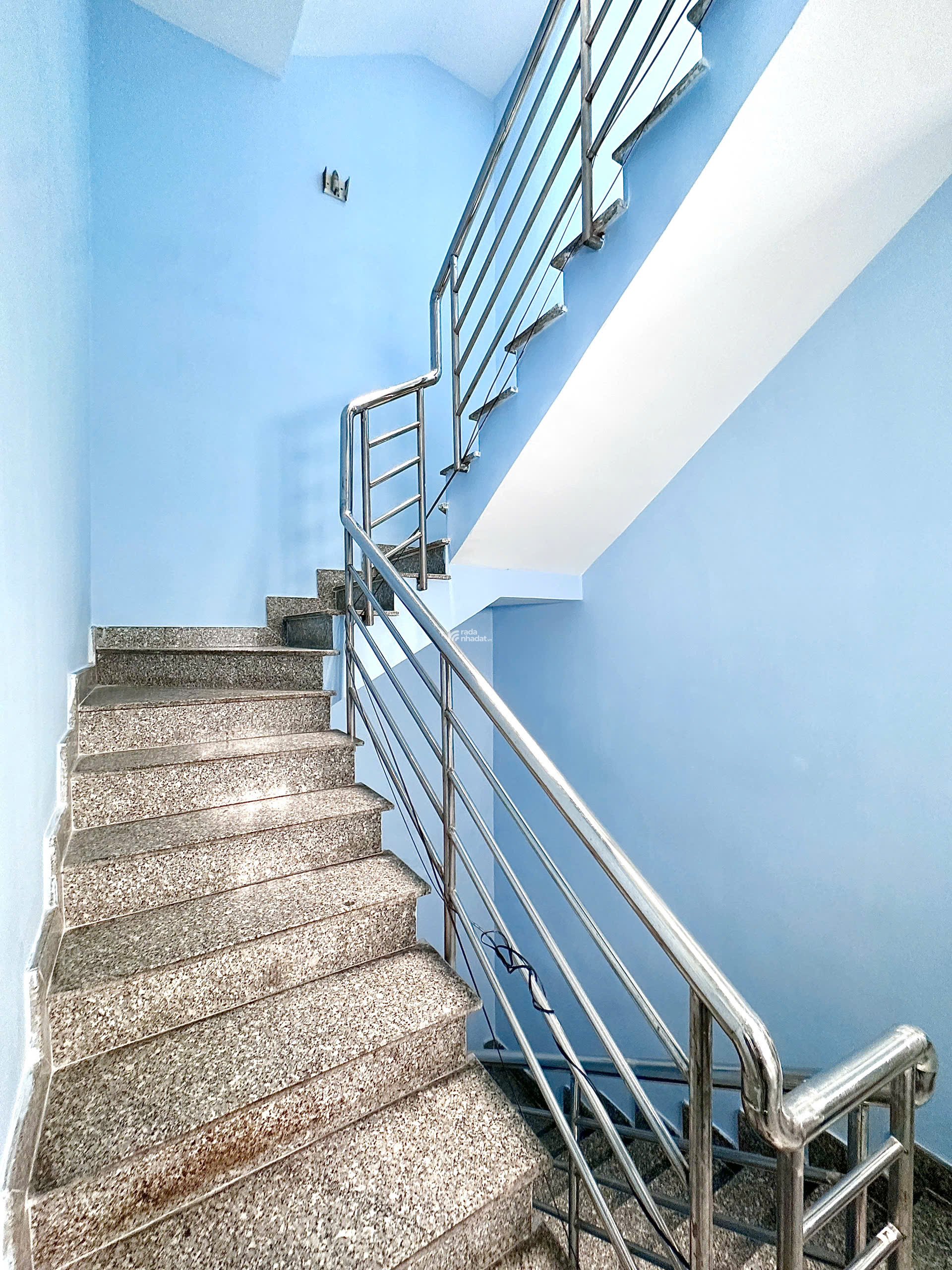 BÁN NHÀ HXH LÝ THÁI TỔ - 5x17 - 6 tầng - giá 21 tỷ 