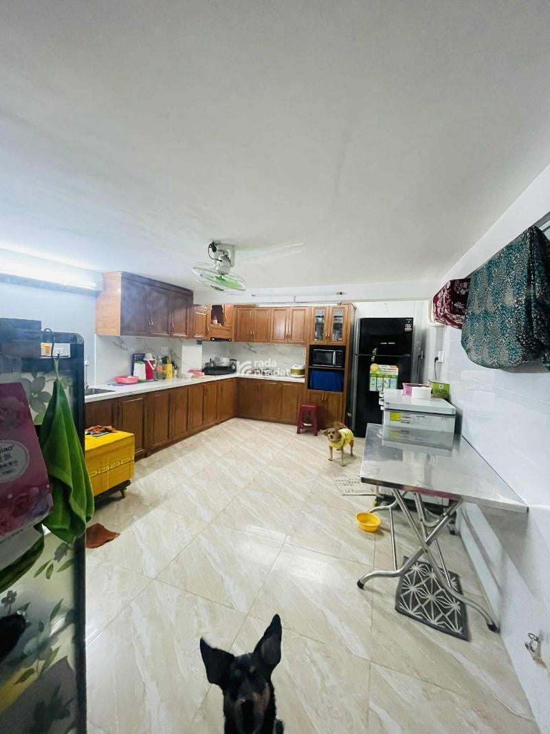 BÌNH TÂN - AN LẠC - KINH DƯƠNG VƯƠNG - GIÁP QUẬN 6 - 4 TẦNG - KINH DOANH SẦM UẤT -