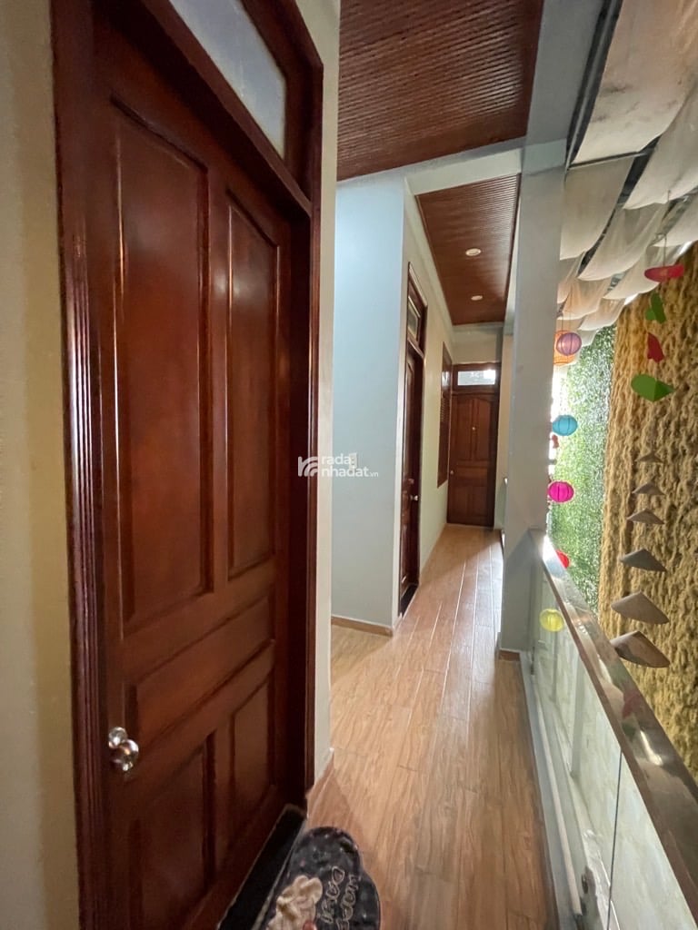 Bán nhà 3 tầng 200 M2 gần tân kỳ tân quý bình hưng hoà B