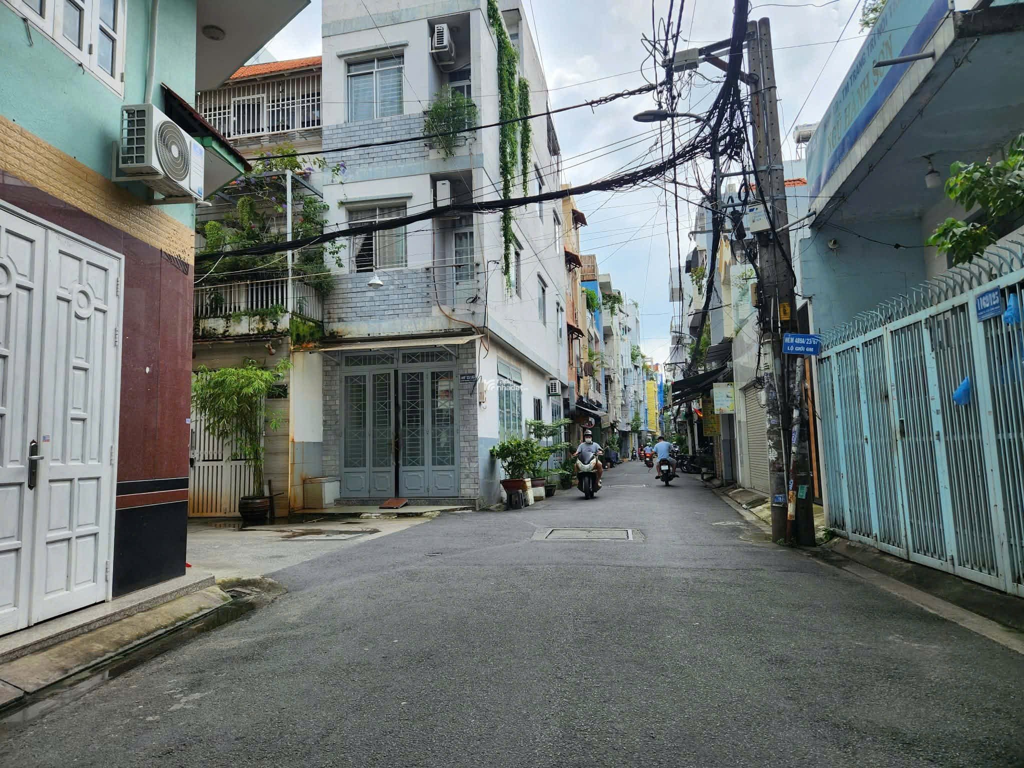 GIẢM MẠNH 2 TỶ - HẺM XE TẢI QUAY ĐẦU - 9 CHDV 85m2 11WC - 5 TẦNG BTCT - 15.5 TỶ