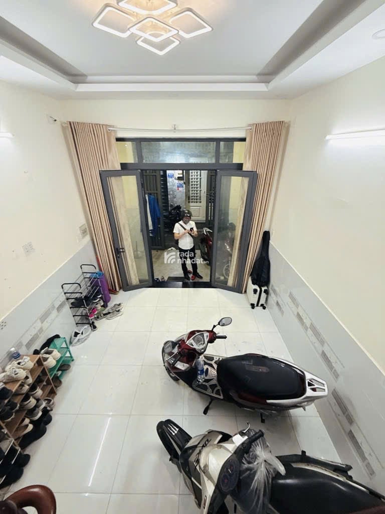 Lâm văn bền   diện tích rộng hơn 50mv- hẻm ba gác thông - giá nhỉnh 3t 