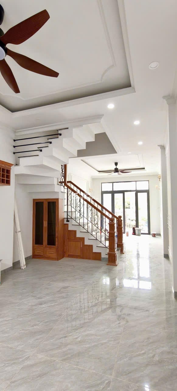 SỐC! Bán Gấp Nhà Mới 1 Trệt 2 Lầu 1 Tum, Hẻm Ô Tô Đường 2 Trường Thọ, 76.2m2, Giá Cực Hấp Dẫn!