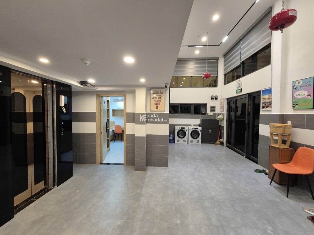 BẤT ĐỘNG SẢN HOT NHẤT TRUNG TÂM QUẬN 1 - GÓC 2 MẶT TIỀN VIP - ĐANG CHO THUÊ 95 TRIỆU/THÁNG