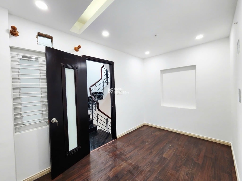 Bán Nhà 5 Tầng BTCT Tân Sơn Nhì gần Luỹ Bán Bích - Âu Cơ Tân Bình - Ngang gần 5M