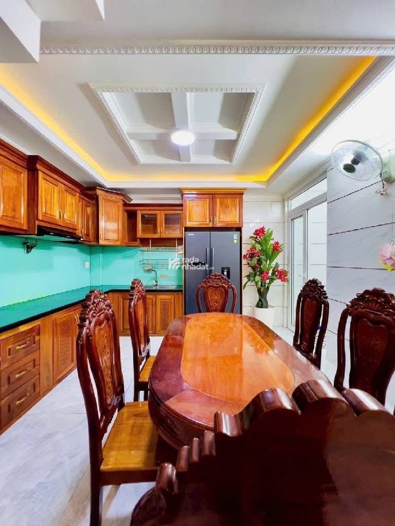 NHÀ 5 TẦNG, THANG MÁY - NGANG 5.5M - ĐƯỜNG 8M - KDBB, XE HƠI THÔNG - GIÁ 13.1 TỶ TL.