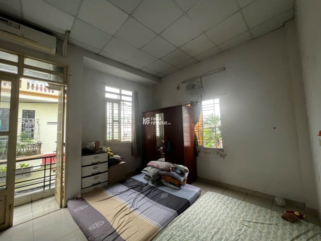 Nhà 2 tầng hẻm 3 gác đường số 20, Thủ Đức , 50m2 vuông vức , 5.7 tỷ