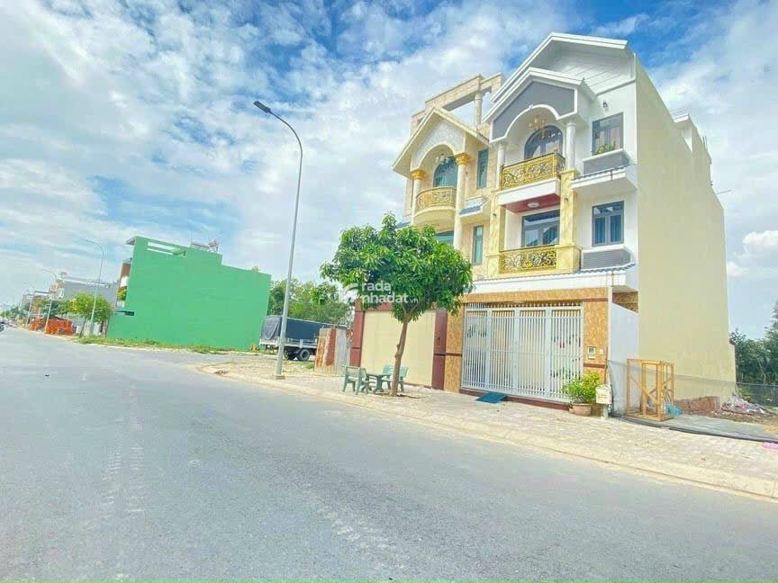 ĐẤT CHÍNH CHỦ 130M2 NHỈNH 1,9 TỶ SÁT BÌNH LỢI, BÌNH CHÁNH