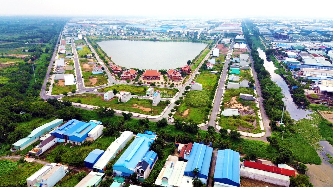 ĐẤT CHÍNH CHỦ 130M2 NHỈNH 1,9 TỶ SÁT BÌNH LỢI, BÌNH CHÁNH