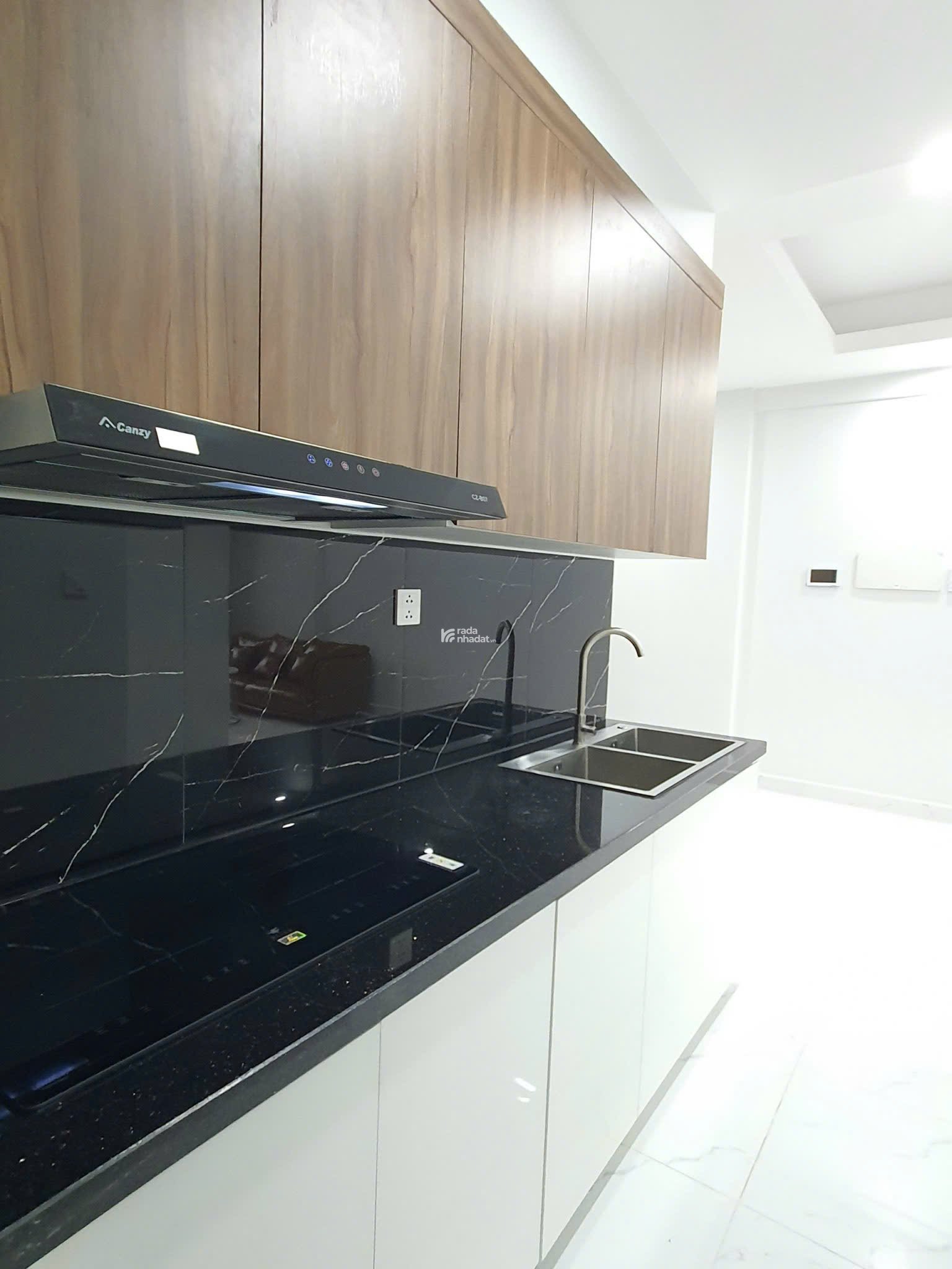 BÁN NGAY  Opal Skyline 2PN/2WC, 65m2, Full Nội Thất, Giá 2.45 Tỷ, Dọn Vào Ở Ngay