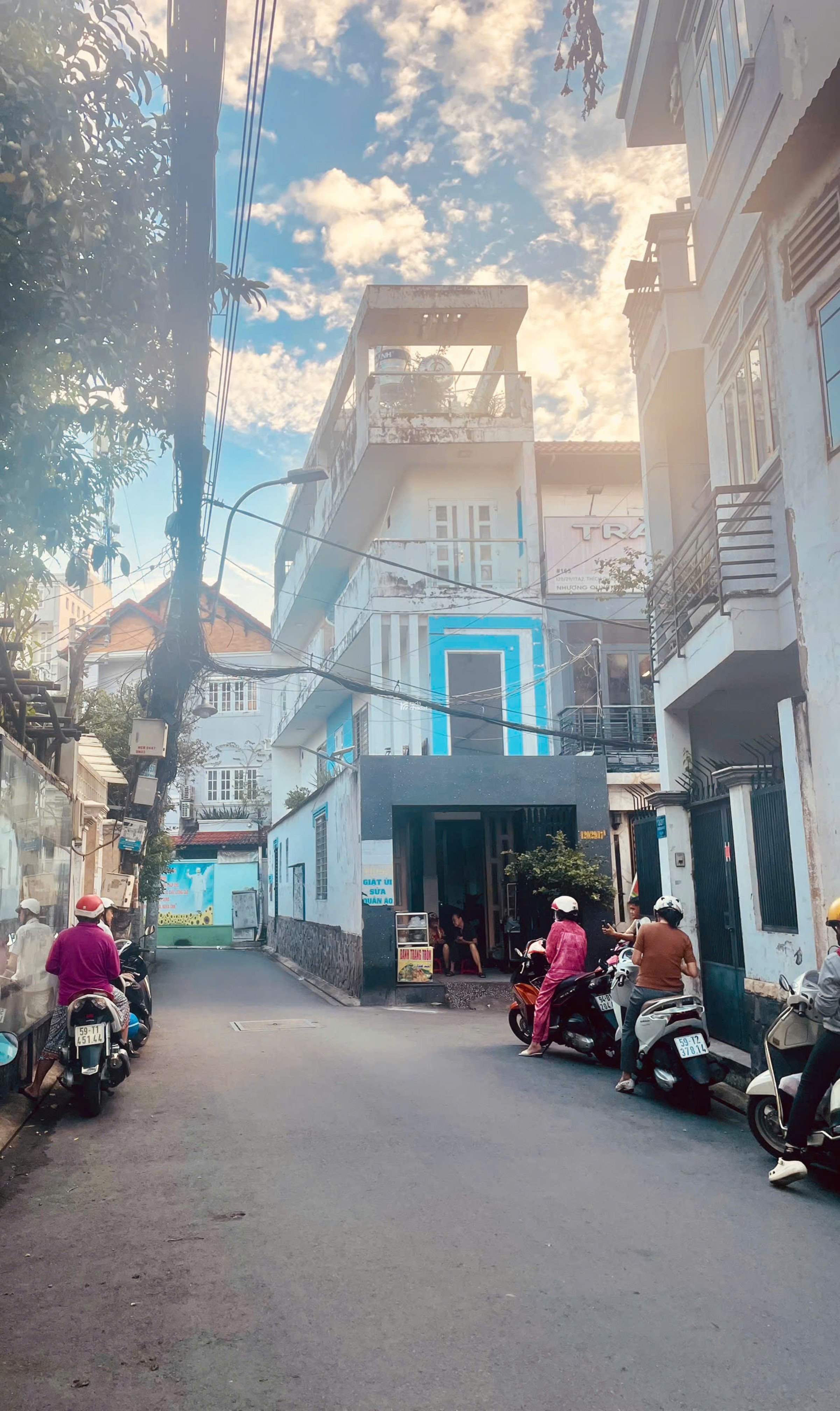 HXH 7 chỗ đậu trước nhà - 4 tầng kiên cố - diện tích lớn 71.5m2 - không lộ giới QH - 8.6 tỷ