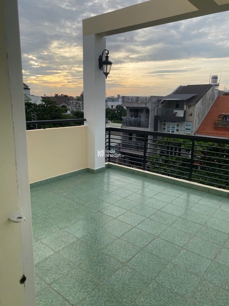 NHÀ MẶT TIỀN MỚI ĐẸP Ở NGAY, KD TỐT, 4 TẦNG GẦN CHỢ BÌNH TRIỆU, 4X31 CHỈ 17 TỶ.