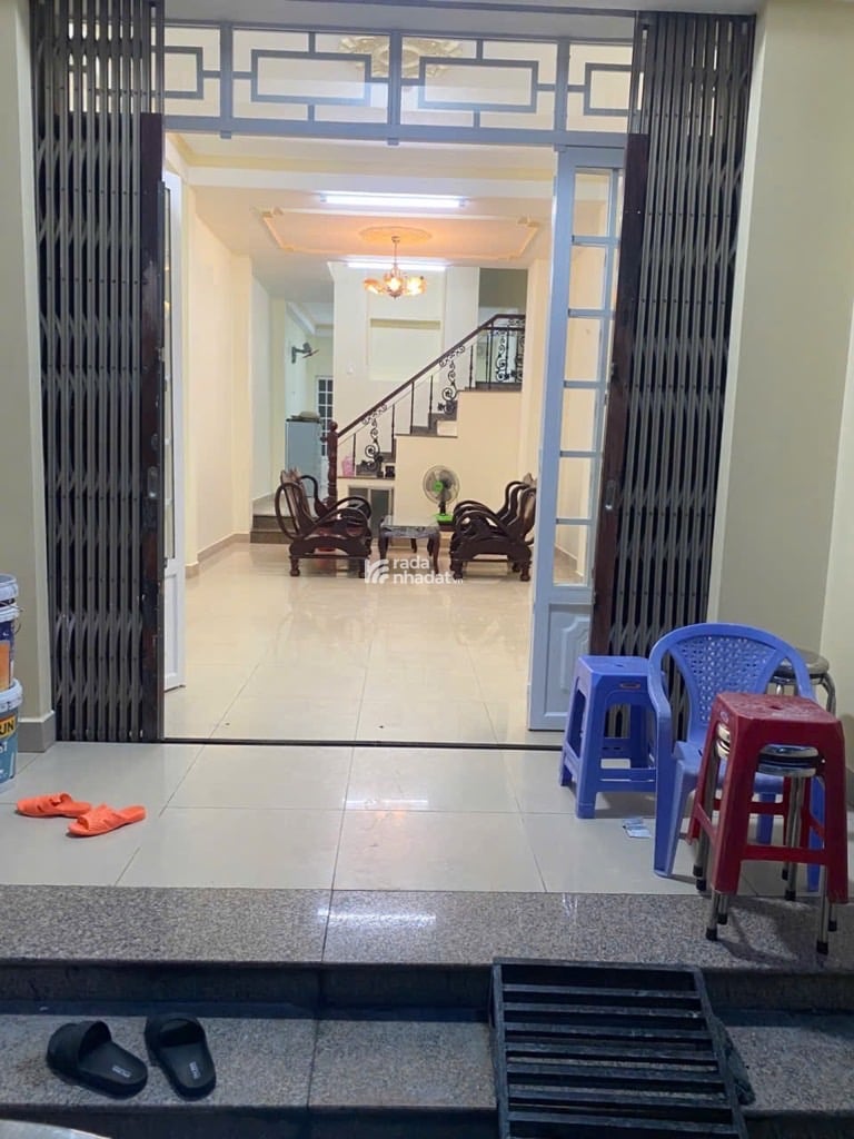 NHÀ MẶT TIỀN MỚI ĐẸP Ở NGAY, KD TỐT, 4 TẦNG GẦN CHỢ BÌNH TRIỆU, 4X31 CHỈ 17 TỶ.