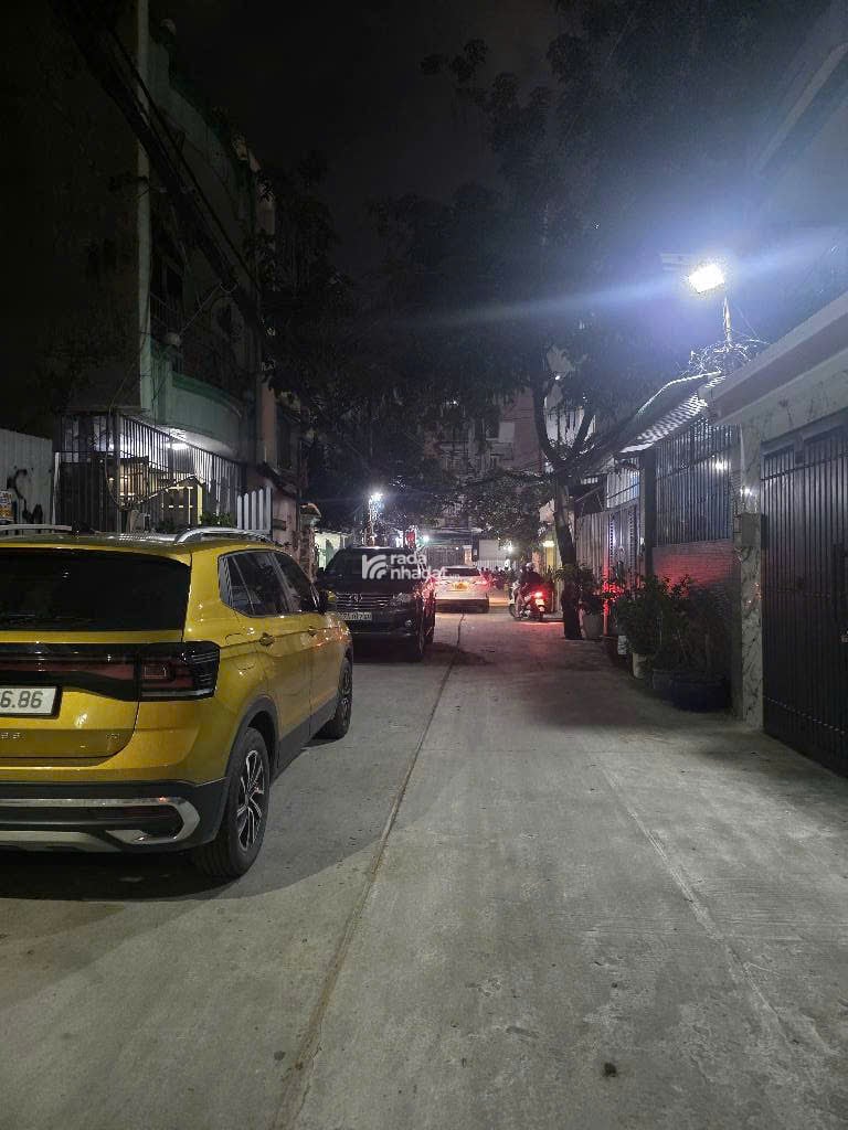 BÁN NHÀ KINH DƯƠNG VƯƠNG (4m x 18m x 2 TẦNG) 6,7 TỶ TL