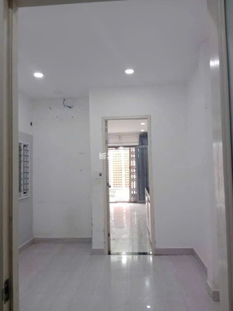 BÁN NHÀ KINH DƯƠNG VƯƠNG (4m x 18m x 2 TẦNG) 6,7 TỶ TL