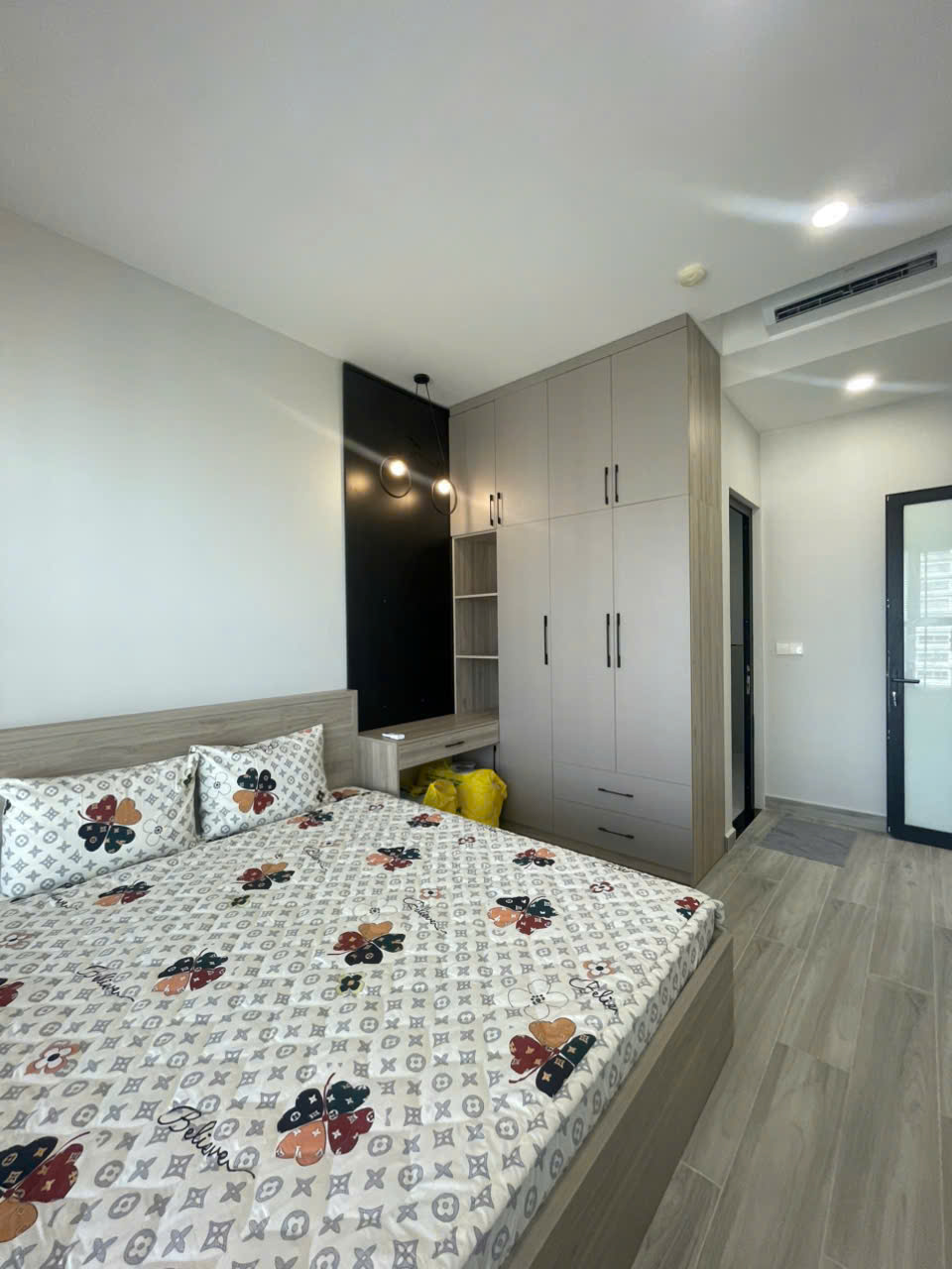 cho thuê căn hộ 2PN2WC - 22 triệu/tháng -Full NT Cao Cấp - Celesta Rise