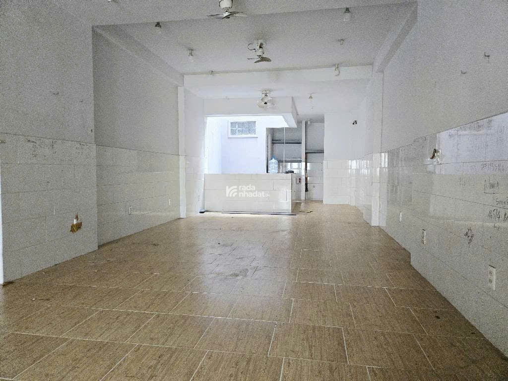 NHÀ 3 TẦNG,VƯỜN LÀI,TÂN PHÚ,NGAY  UBND PHƯỜNG (4 x 20 x 3 TẦNG) 8,65 TỶ TL