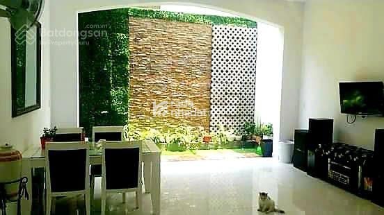 92.5m2 - Giá 13.6 tỷ - 4PN - Nhà phố khu Đức Khải đường D1, Q7