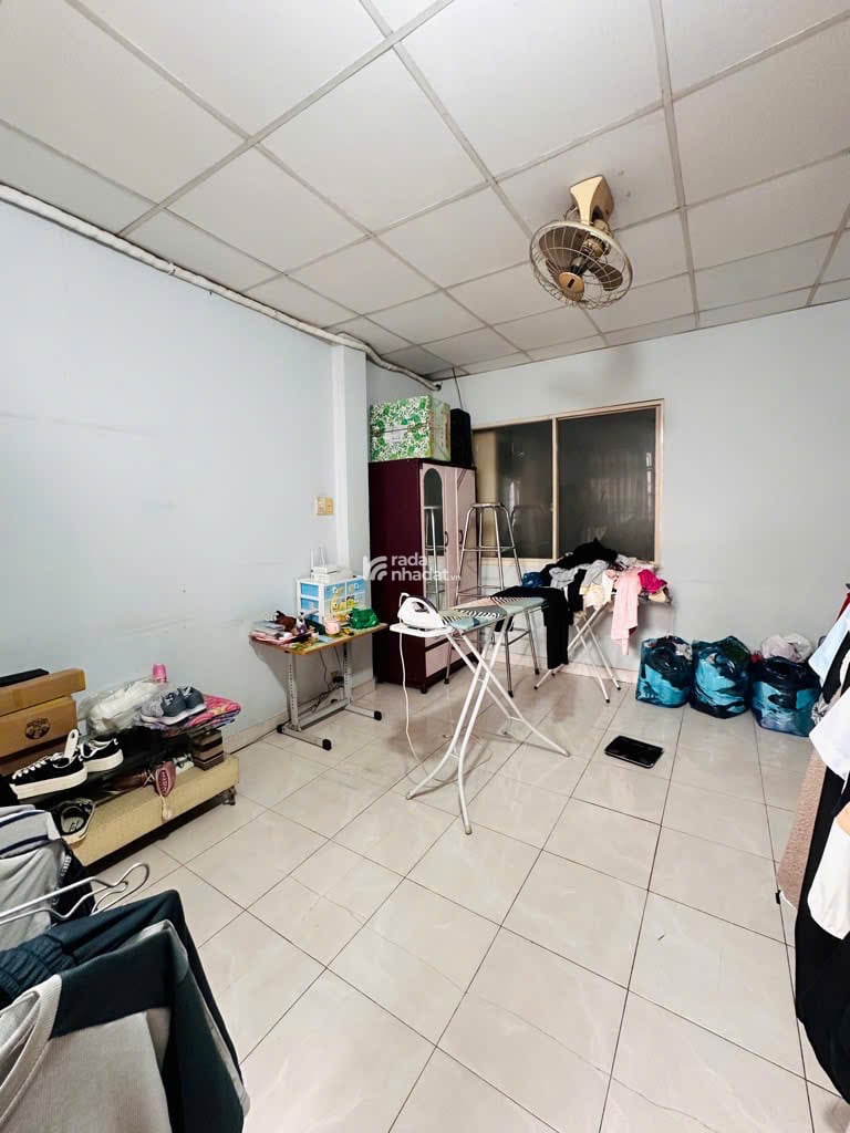 Nhà Phố 3 Tầng Mặt Tiền 5,2 m Ngay Thống Nhất P 15 Quận Gò Vấp