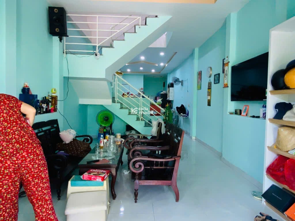 BÁN NHÀ ĐẸP HẺM XE HƠI – TRUNG TÂM QUẬN 9