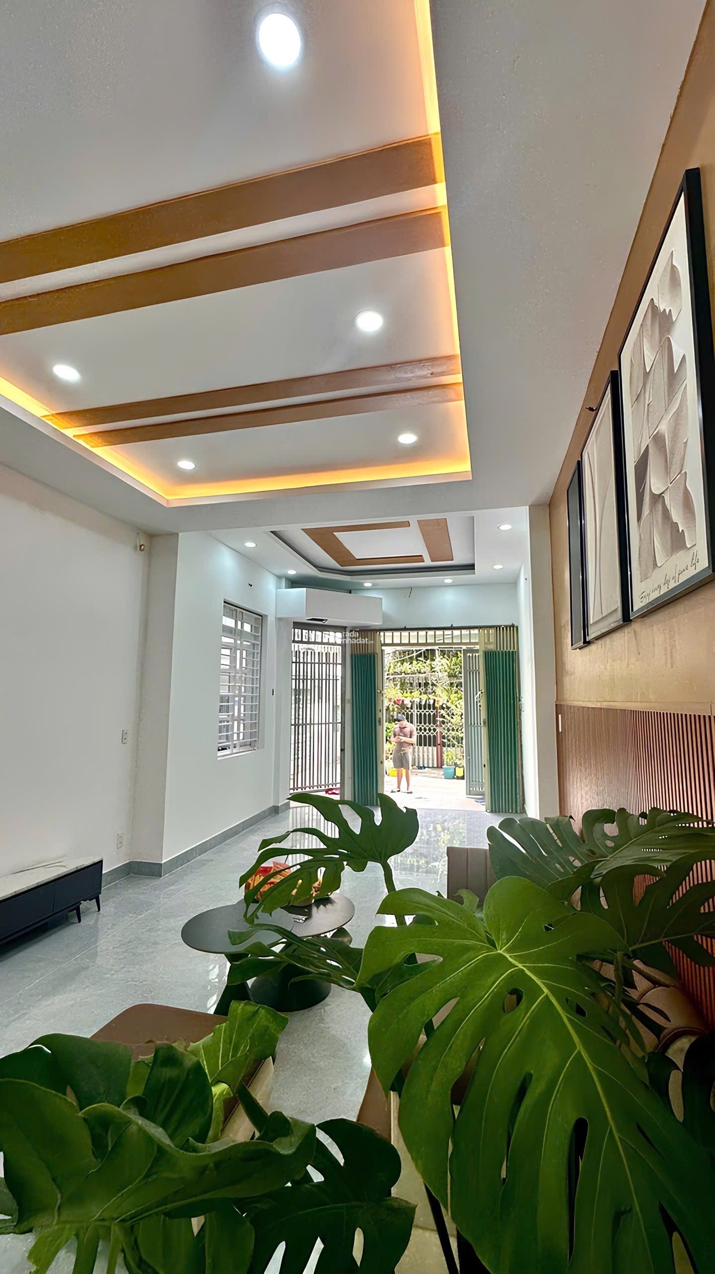 Đường Xe Hơi 5m - Nhà Đúc 4 Tầng - DT: 4x18 (72m2) - Cạnh Lũy Bán Bích - Chỉ 7ty xíu