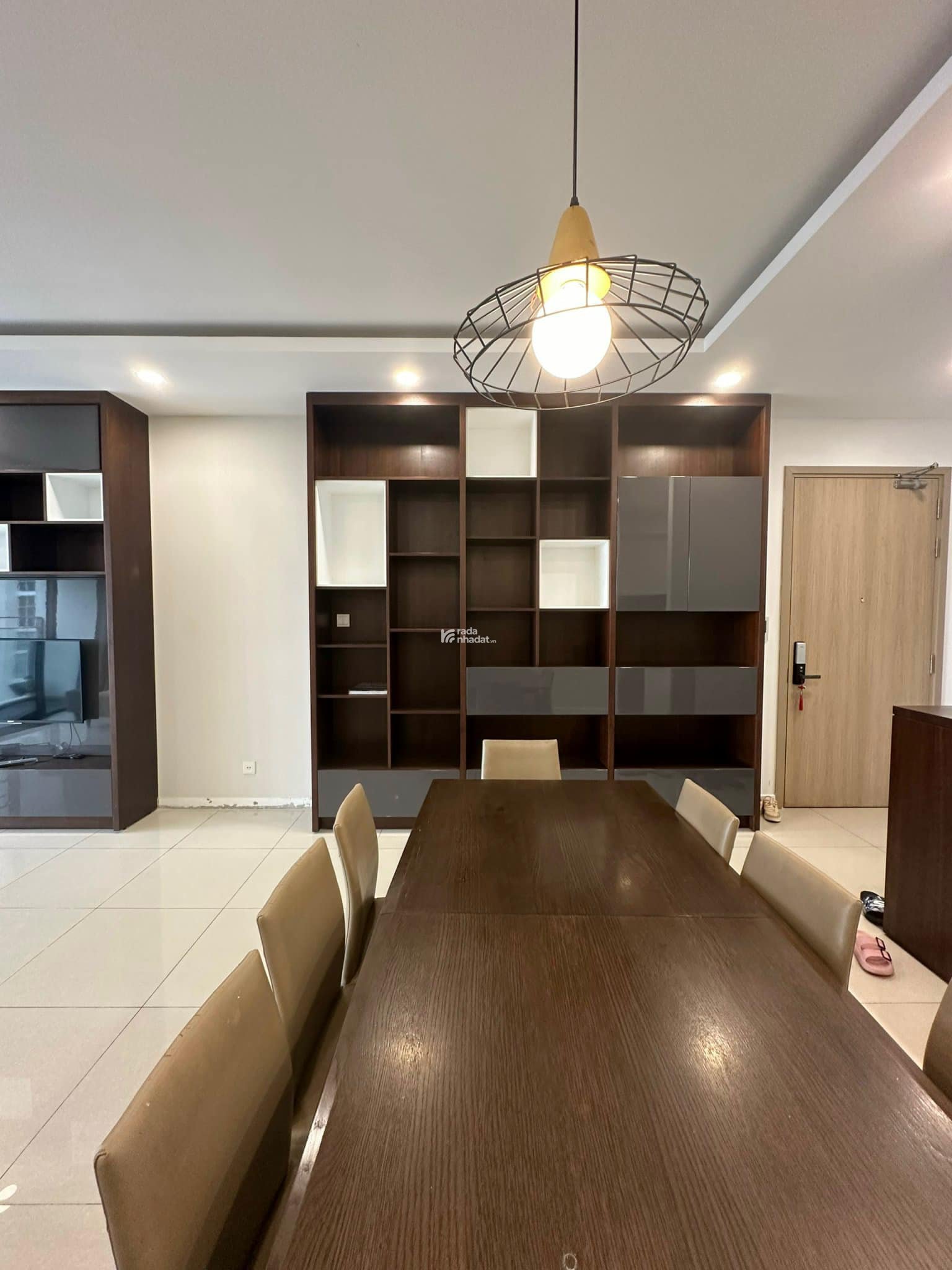 Cho thuê liền căn hộ Estella Heights 2PN  2 WC 104m2 - căn góc thoáng mát - Full nội thất - Ở liền