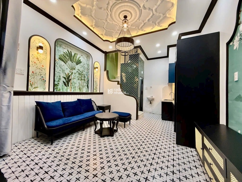 NHÀ GIÁ RẺ THÍCH QUẢNG ĐỨC, PHÚ NHUẬN, 4 TẦNG TIỆN MỚI Ở NGAY. GIẢM 200TR CHỈ CÒN 5T 