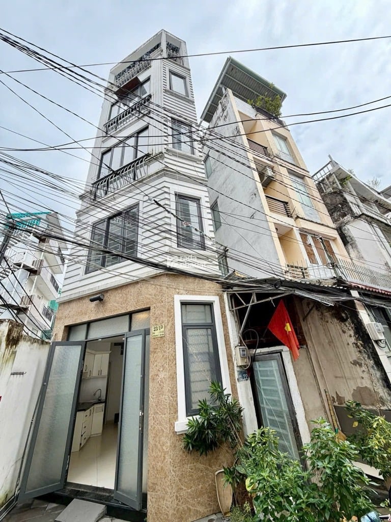 HẺM XE HƠI NƠ TRANG LONG, BÌNH THẠNH, 5 TẦNG XÂY MỚI. GIẢM 650TR CHỈ 5.3T 